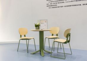 餐桌椅闪耀广州家博会创新设计摘双奖！pg电子模拟器免费版三朗FINN系列(图4)