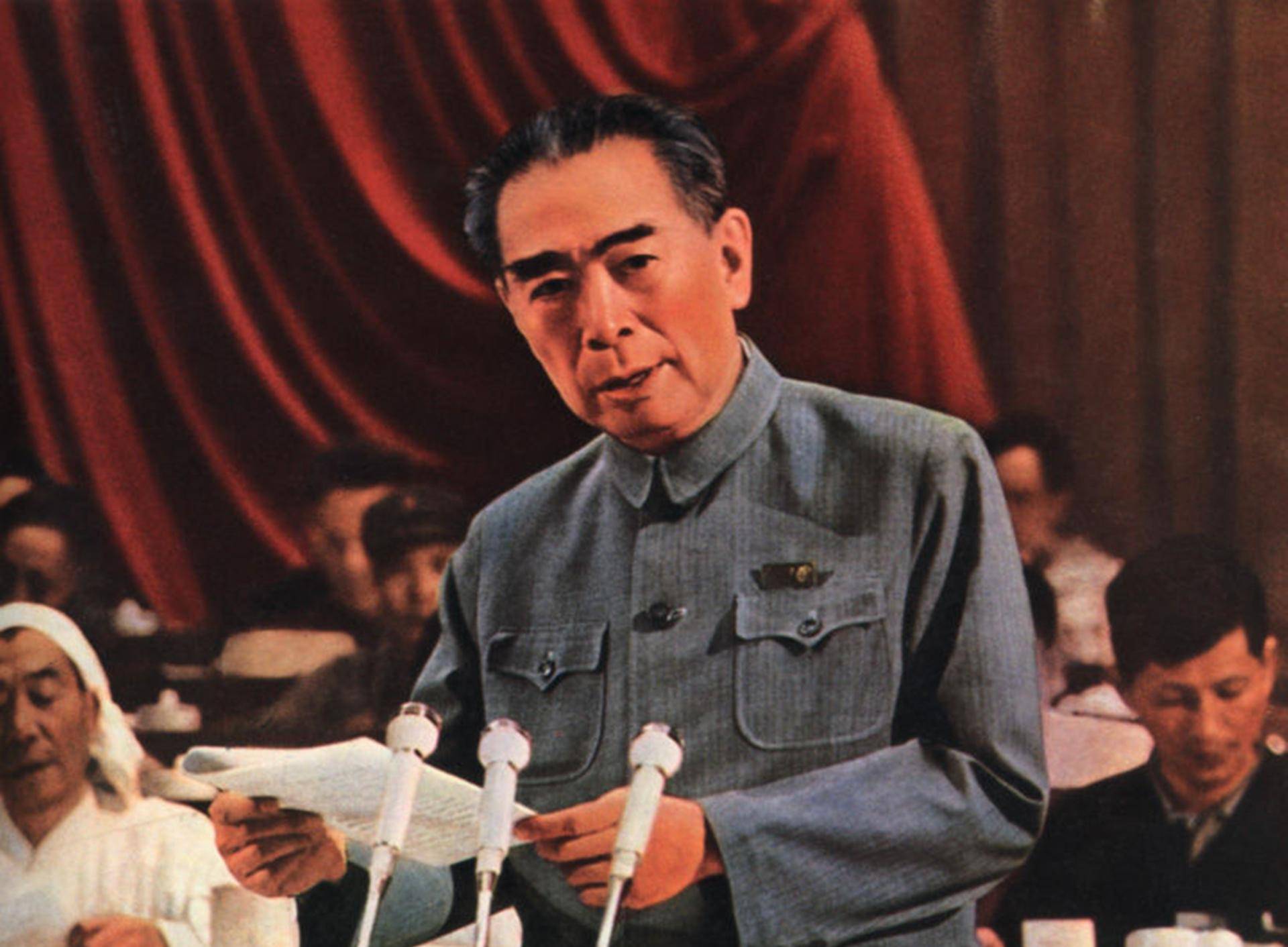要求极高三四百人只挑两三个唯独没北京人pg电子娱乐平台原创人民大会堂对服务员(图9)